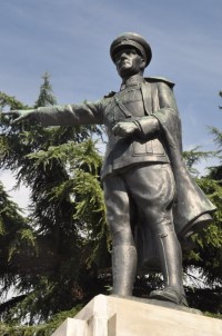İzmit Atatürk Anıtı'nı Bakıma Alınacak