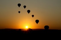 SIVIL HAVACıLıK GENEL MÜDÜRLÜĞÜ - Kapadokya'da Yarınki Balon Turları İptal Edildi