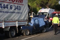 ADLI TıP - Otomobil Kamyona Arkadan Çarptı Açıklaması 1 Ölü