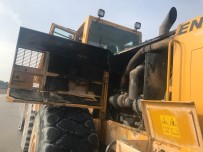 İŞ MAKİNESİ - Seyir Halindeki İş Makinesi Alev Aldı