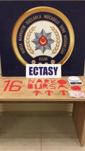 Bursa'da Yüzlerce Ectasy Hap Ele Geçirildi Açıklaması 2 Kişi Tutuklandı