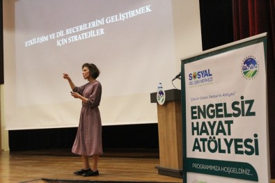 Engelsiz Hayat Atölyesi'nde Eğitimler Devam Ediyor