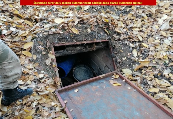 Diyarbakır'da terör örgütü PKK'ya 'uyuşturucu' darbesi