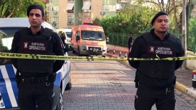 GÜNCELLEME - Bakırköy'de 3 Kişi Evde Ölü Bulundu