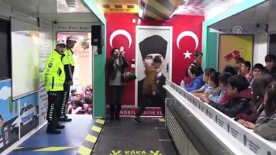 'Mobil Trafik Eğitim Tırı' Niğde'de