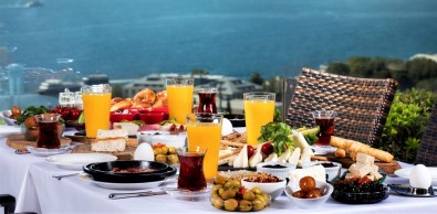Serpme Kahvaltı İsrafı 100 Milyar Lirayı Aştı