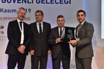 İŞ İNSANLARI - Türkiye Kimya Sanayicileri Derneği'nden Aksa Akrilik'e 50. Yıl Plaketi
