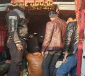 İNSAN TİCARETİ - Ankara'da 68 Düzensiz Göçmen Yakalandı