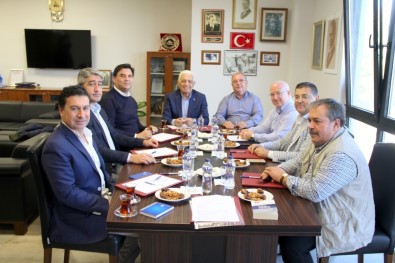 CHP'li Belediye Başkanları Datça'da Buluştu