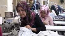 TEKSTİL FABRİKASI - Hamur Yoğuran Eller Dünya Markasına Elbise Dikecek