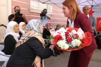 YASİN KAYA - Kadın Öğretmenlerden, HDP Önünde Evlat Nöbeti Tutan Annelere Destek
