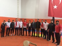 GÜREŞ MİLLİ TAKIMI - Kulu Belediyesi Gençlik Ve Spor Kulübü İşitme Engelliler Derneği Açıldı