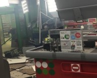 HIRSIZLIK OPERASYONU - Rusya'da Hırsızlar ATM'yi Bombayla Havaya Uçurdu