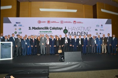 'Türkiye Olarak Madencilikte 4.7 Milyar Dolara Ulaşan Bir İhracatımız Var'