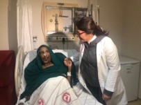 BAKANLIK - 20 Yıldır Tümörle Savaşan Somalili Hasta Çareyi Türkiye'de Buldu