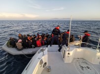 İzmir'de 72 Düzensiz Göçmen Yakalandı