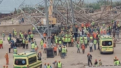 Mısır'da Elektrik Direği Devrildi Açıklaması 4 Ölü, 2 Yaralı