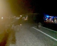 TİCARİ ARAÇ - Otomobil İle Hafif Ticari Araç Çarpıştı Açıklaması 1 Yaralı