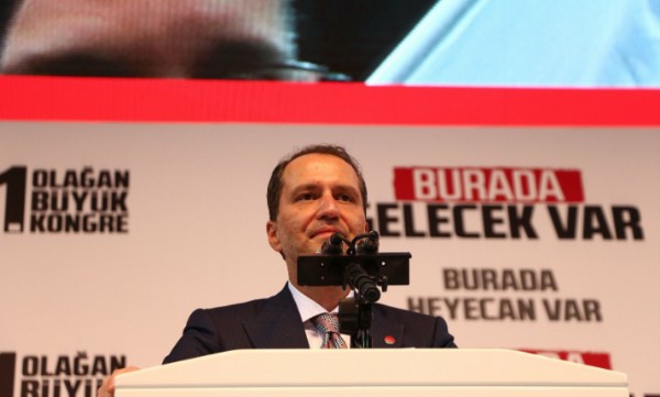 Yeniden Refah Partisi'nde Fatih Erbakan yeniden genel başkan
