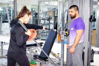 Avrupa Şampiyonu Buse Naz Çakıroğlu Açıklaması 'Hedefim Olimpiyat Şampiyonu Olmak'