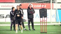ATİBA HUTCHİNSON - Beşiktaş, İttifak Holding Konyaspor Maçı Hazırlıklarını Sürdürdü