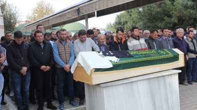 Haluk Levent'in Yardım Kampanyası Başlattığı Minik Tunahan Son Yolculuğuna Uğurandı