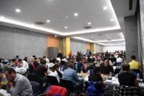 SATRANÇ TURNUVASI - Konyaaltı Belediyesi Uluslararası Satranç Turnuvası Başladı