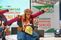 EKONOMIK KRIZ - Seferihisar'daki Turuncu Festivale Binlerce Kişi Katıldı