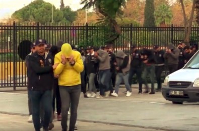 Ucuz Tatil Vaadiyle 2 Milyon Liralık Acente Vurgununa Şafak Baskını