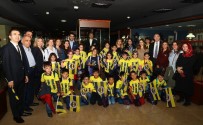 MILLI EĞITIM MÜDÜRLÜĞÜ - 'Umudum Öğretmenim Projesi' İle Öğrenciler Fenerbahçe Stadı'nda