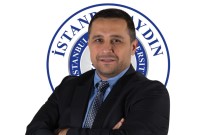 İSTANBUL AYDIN ÜNİVERSİTESİ - 'Z Kuşağı Teknolojiyle Cezalandırılamaz'