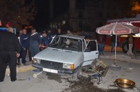 KAZIM KARABEKİR - 3 Kişinin Yaralandığı Kaza Kamerada