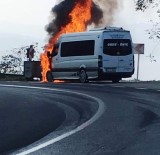 BOLAMAN - Dolmuş Minibüs Alevlere Teslim Oldu