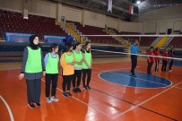 BASKETBOL TURNUVASI - Evinin Sultanları Voleybol Turnuvası Başladı