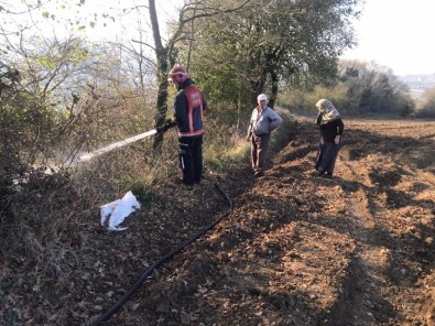 Kaynarca'da 2 Dönüm Ormanlık Alan Yandı