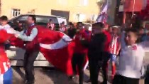 ARABA YARIŞI - Kütahya'da Şampiyon Olan Köy Takımından Gün Boyu Süren Renkli Kutlama