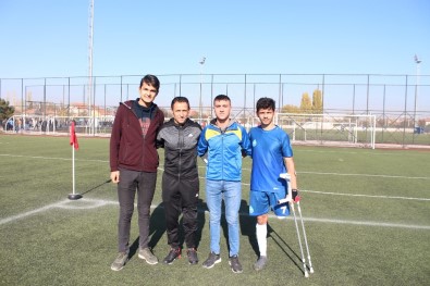 ''Süper Lig'de Her Kulüp Bünyesine Bir Ampute Takım Katarsa Tesisleşme Açısından Faydalı Olur''