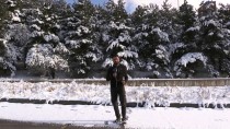 KAR TOPU - Beyaz Örtüyle Kaplanan Palandöken'de Kış Güzelliği