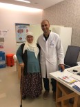 ACıBADEM HASTANESI - Diyabet Hastası Yaşlı Kadın Kapalı Ameliyat Yöntemiyle 6 Cm'lik Kanserli Tümörden Kurtuldu