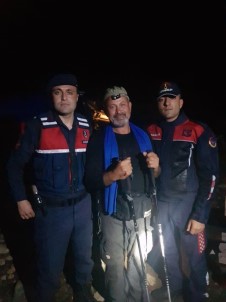 Fethiye'de Kaybolan Tatilciyi Jandarma Buldu