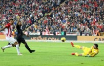 TARIK ÇAMDAL - Süper Lig Açıklaması Antalyaspor Açıklaması 0 - Beşiktaş Açıklaması 2 (İlk Yarı)