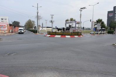 Tarsus'ta Trafik Akışını Olumsuz Etkileyen Kavşaklar Kaldırılıyor