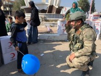 TÜRK KıZıLAYı - Türk Kızılayı'ndan Tel Abyad'a Mobil Klinik