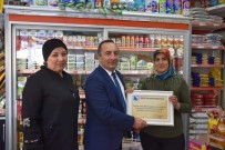 Başkan'dan Esnafa Teşekkür Belgesi