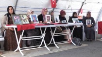 ŞEHİT YAKINLARI - Evlat Nöbetindeki Diyarbakır Annelerine Destek Ziyaretleri Sürüyor