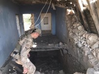 FAILI MEÇHUL - Jandarma Uygulamasında Uyuşturucu Ve Kaçak Sigaralar Ele Geçirildi