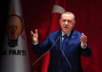 İL BAŞKANLARI - 'Kendi Ülkesini Küresel Sermayeye Kötülüyor'