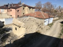 EMNİYET AMİRİ - Metruk Binalar Yıkılacak