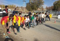 OVAKıŞLA - Ovakışla'da Ortaokullar Arası Atletizm Yarışması