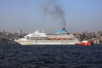 YOLCU GEMİSİ - (ÖZEL) 550 Yolculu Kruvaziyer Gemisi İstanbul'da